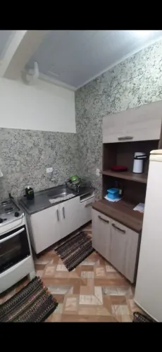Alugo quarto no cic em curitiba 