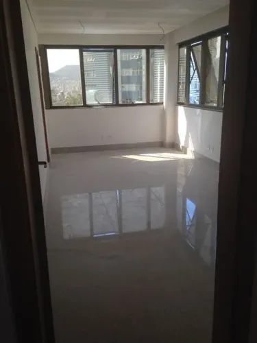 SALAS DE LUXO COM TERRAÇO PRIVATIVO- GUTIERREZ