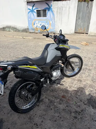 Bros ABS 2025 com todas as revisões feitas na Honda