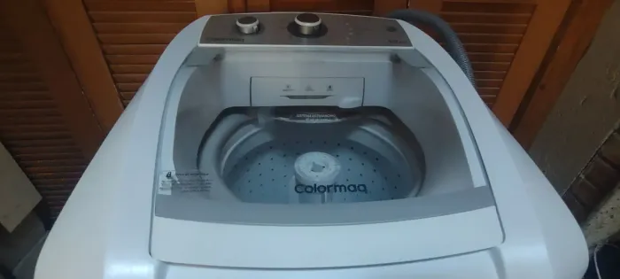 Máquina de lavar roupas 12 kg/220 em excelente estado