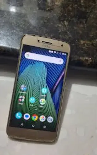 Moto G5 funcionando perfeitamente.