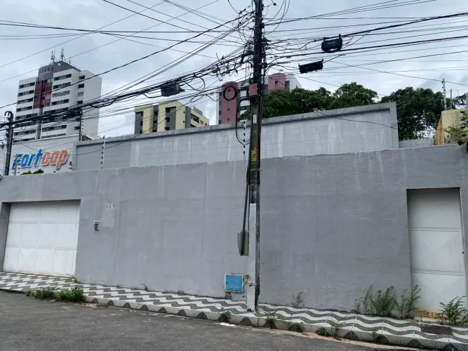 CASA - RUA ISAAC MEYER, 125, ALDEOTA
