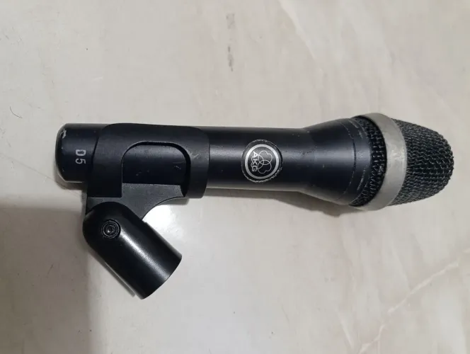 Microfone dinâmico Akg d5