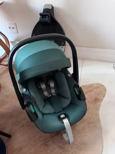 Bebê Conforto Maxi-Cosi Pebble Peso: 0 a 13kg, com Giro 360° e Isofix Cor: Essential Green