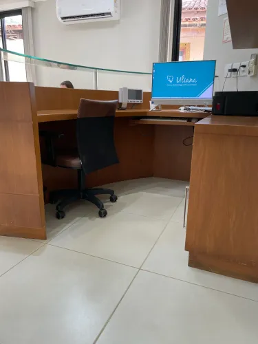 Balcão de recepção 