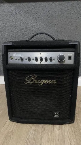 Amplificador bugera bxd12