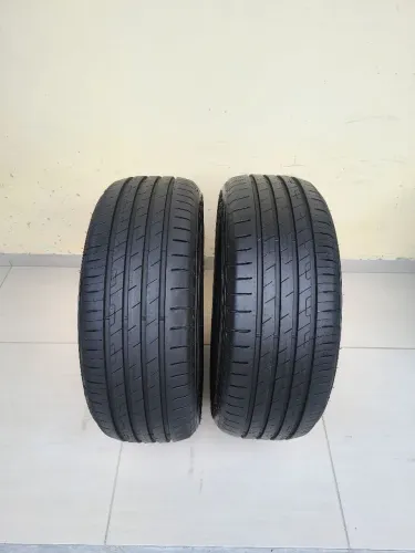 2 Pneus Goodyear 215/55 R-18