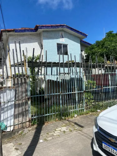 ALUGO PRÉDIO RESIDENCIAL COM 8 APARTAMENTOS - IMBIRIBEIRA / RECIFE
