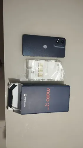 Motorola 64gb semi-novo!