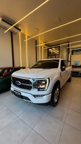 Ford F-150 Platinum 4X4 5.0 V8 2023