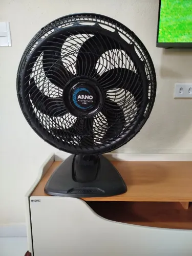 VENTILADOR ARNO 6 PÁS X-TREME, 3 MESES DE USO