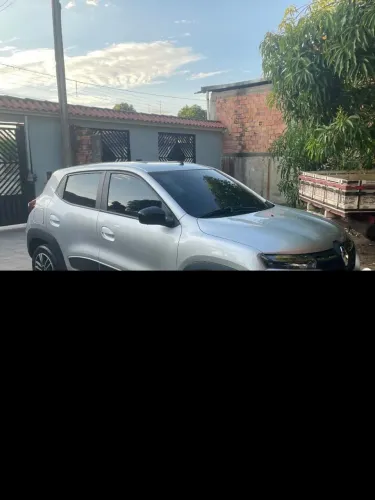 Renault Kwid Intense 1.0 Flex 12V 5P Mec. 2023