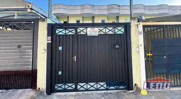 Sobrado com 3 dormitórios para alugar, 120 m² por R$ 3.646,00/mês - Penha de França - São 