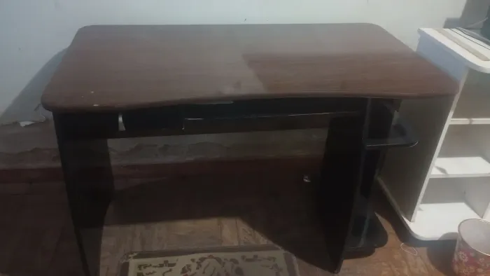 Mesa/escrivaninha