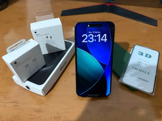     iPhone 15 Pro Max 512GB Impecável Caixa e Acessórios