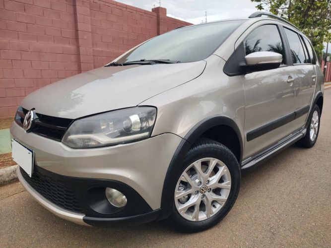 Imagem de Volkswagen Spacecross 1.6 MI Total Flex 8V 2014