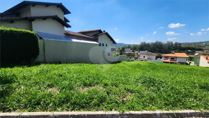 Terreno à venda no Condomínio Villaggio Capriccio Louveira 700 m² excelente topografia
