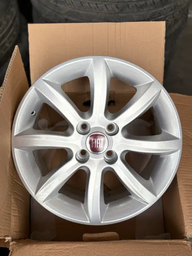 Jogo de rodas r15 novas modelo Fiat