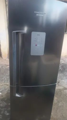 Geladeira Brastemp 440L invertida