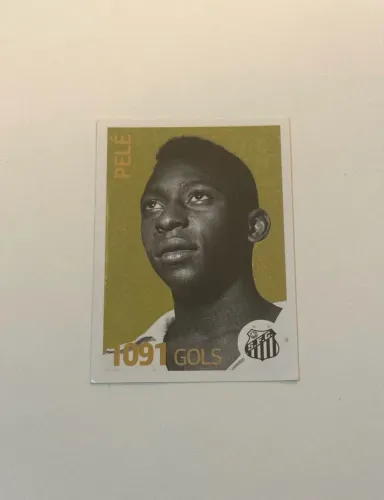 figurinha pelé - 1091 gols pelo santos - álbum brasileirão 2013 panini