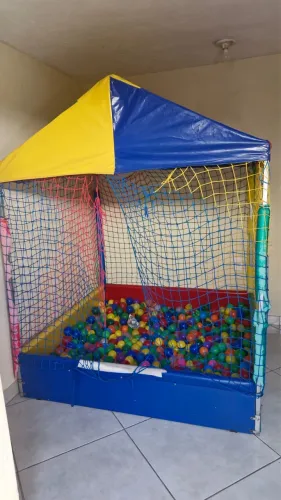 Piscina de bolinha