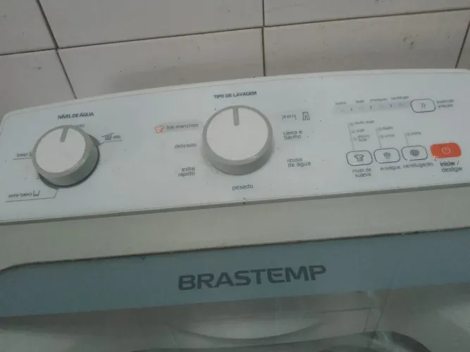 Lava roupa Brastemp 9kg semi nova 