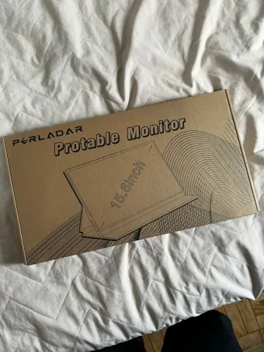 Monitor Perladar NOVO 16 polegadas