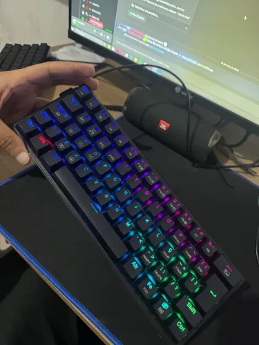 Teclado Fizz Pro