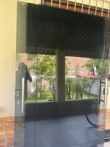 Vendo portas de vidro temperado