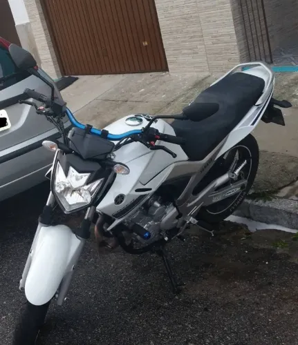 Yamaha Fazer 250 2013/Modelo 2014