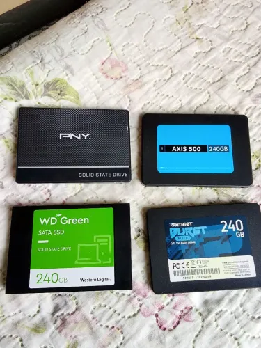 SSDs.      230.00 cada 