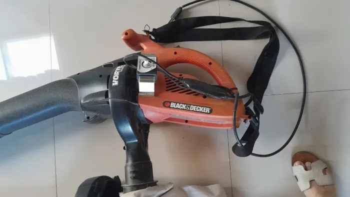 Soprador Aspirador e triturador de folhas com intensidade de velocidade R$350 Troco