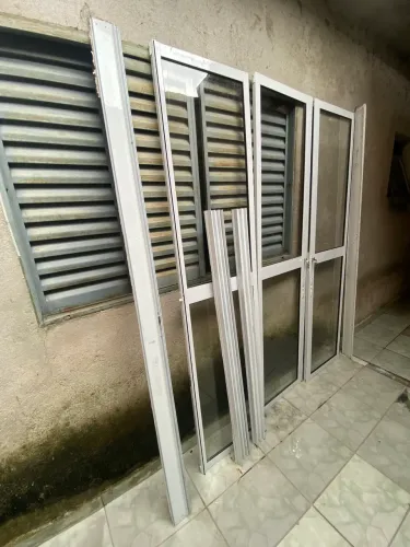 porta 3 folhas de vidro 