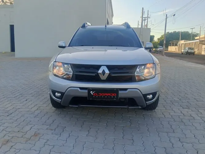 Renault Duster Dynamique 2.0 Hi-flex 16V Aut. 2016