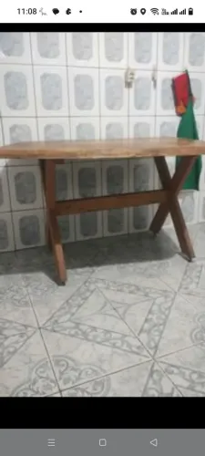 Mesa de madeira maciça l, 4 lugares