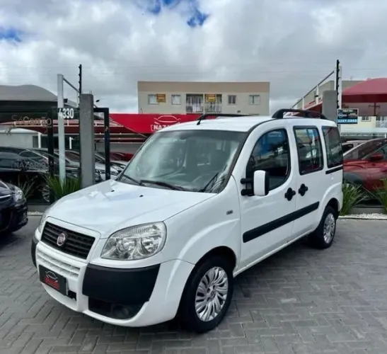 Fiat Doblo Attractive 1.4 Fire Flex 8V 5P 2016