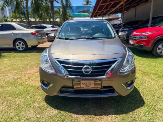 Nissan Versa SL 1.6 16V Flex Fuel 4P Mec. 2016