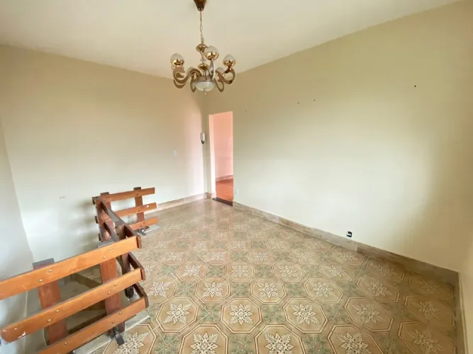 Casa comercial para alugar no Ressaca
