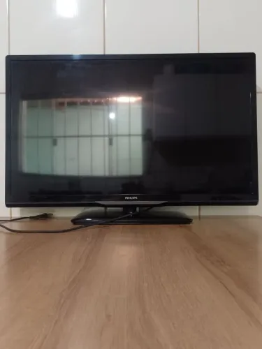TV Philips 32 LED HDMI funcionando perfeitamente