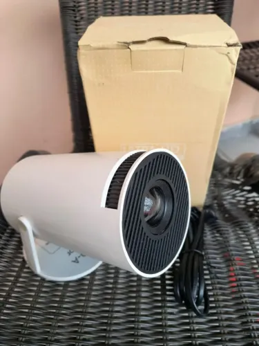 Projetor HY300 - A funcionando perfeitamente