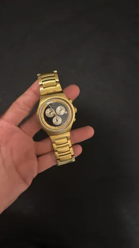 Swatch cara preta zero