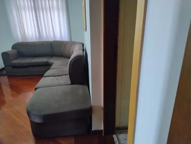Vendo Sofá de canto em bom estado