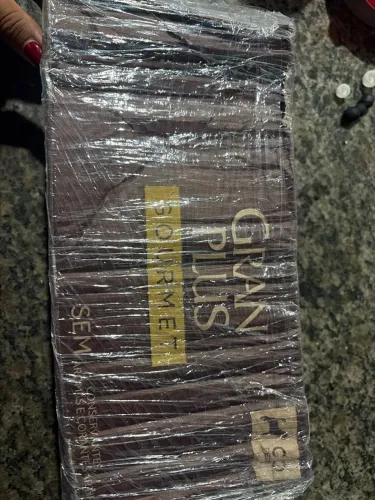 Sachê de carne para cão adulto 