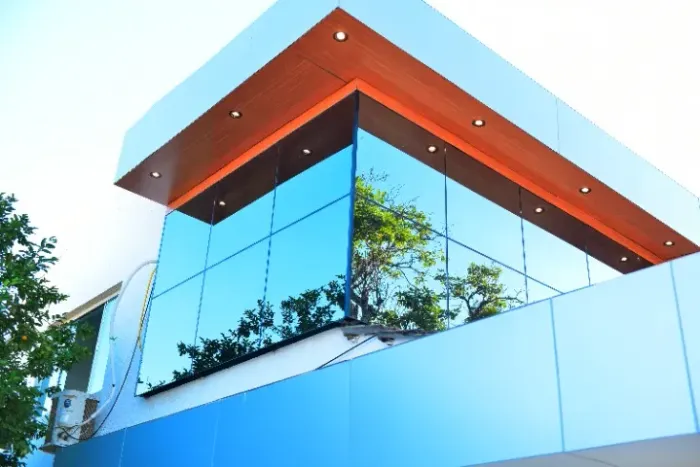 IMOVEL COMERCIAL - 6 SALAS