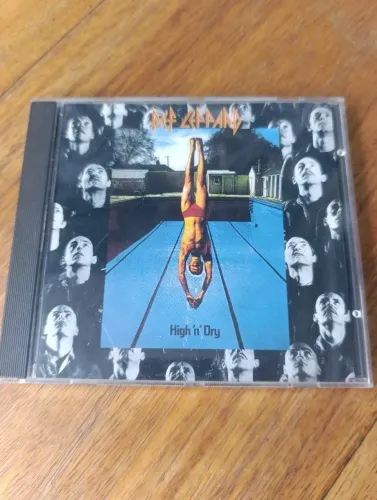 DEF LEPPARD CD HIGH N DRY IMPORTADO CANADÁ ANOS 80 RARIDADE. VERTIGO