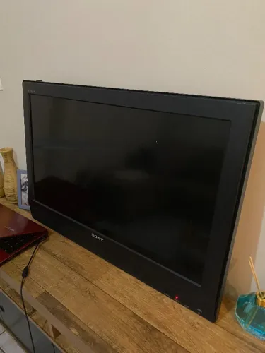 Tv 32 polegadas NÃO É SMART