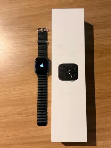 APPLE WATCH SERIES 5 - 44MM GPS
