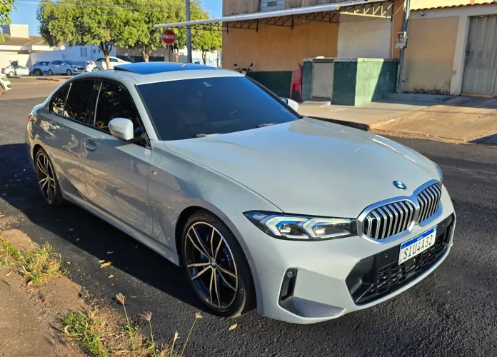 BMW 320I A 2.0 TB M Sport Activeflex 16V 4P 2024
