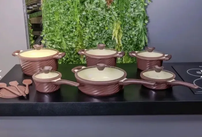 Jogo de Panelas Cucina Nobile Cor Marrom