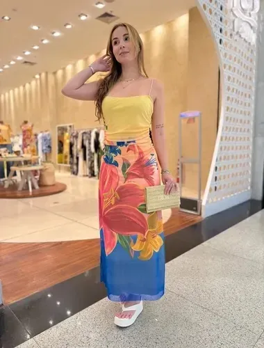 Vendo vestido maravilhoso